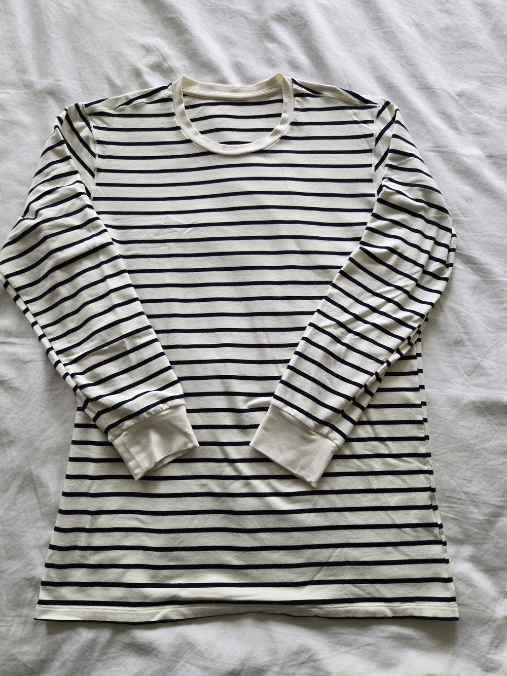Uniqlo Men's Heattech Extra Warm Striped Thermal Long Sleeve Shirt Crew Neck L